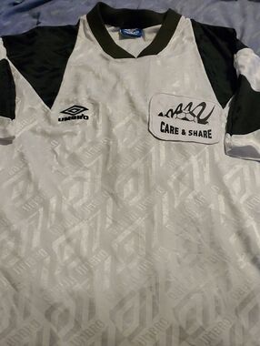 Vintage Umbro Soccer Jersey....⚽